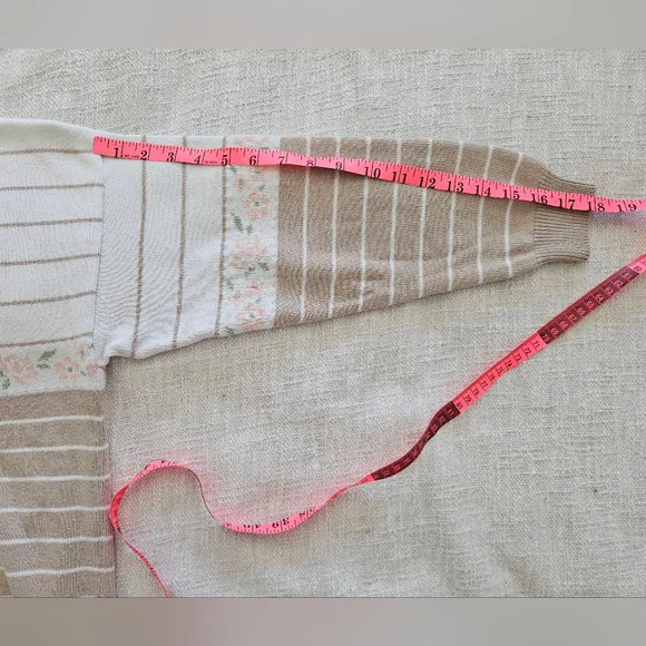 Neutral Floral Romantic Spring Sweater - Picture 7 of 8